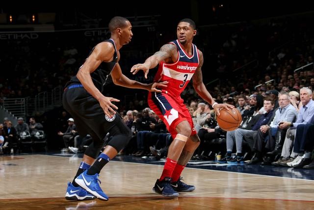 线进攻占据 线进攻占据