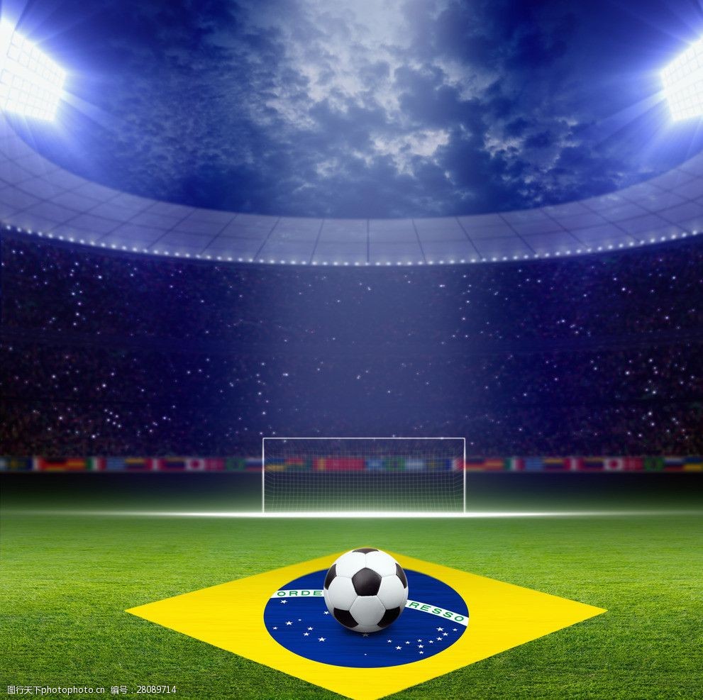 充满悬念的 充满悬念的